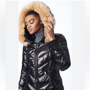 Bernardo Women's Shiny Black Puffer Coat with Tan Faux Fur Hood